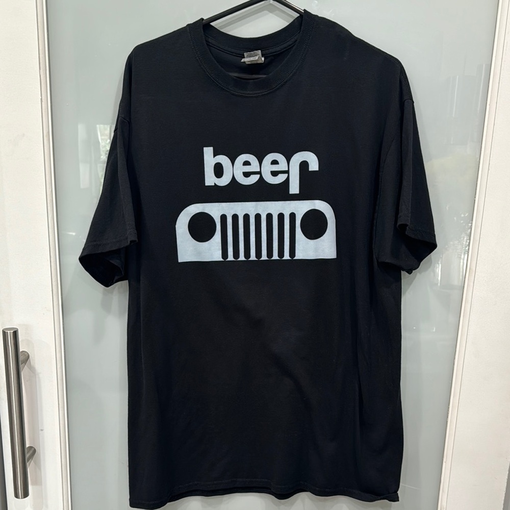 Jeep Logo Beer Black Men's Short Sleeve T-Shirt Sz XL
